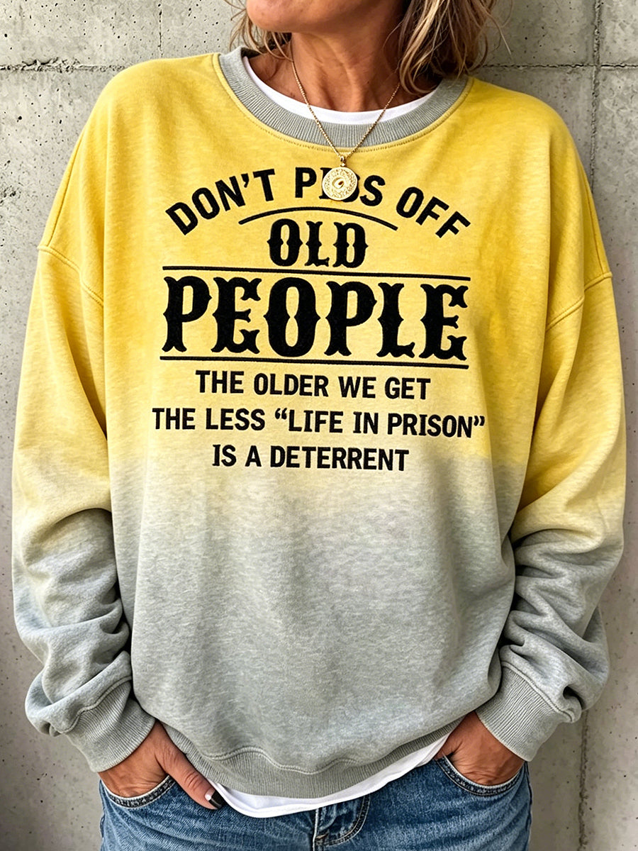 Women's Grumpy Old Woman Print Round Neck Long Sleeved Sweatshirt
