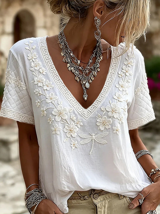 Women's Retro Embroidered Floral Art Print Casual Comfort T-shirt