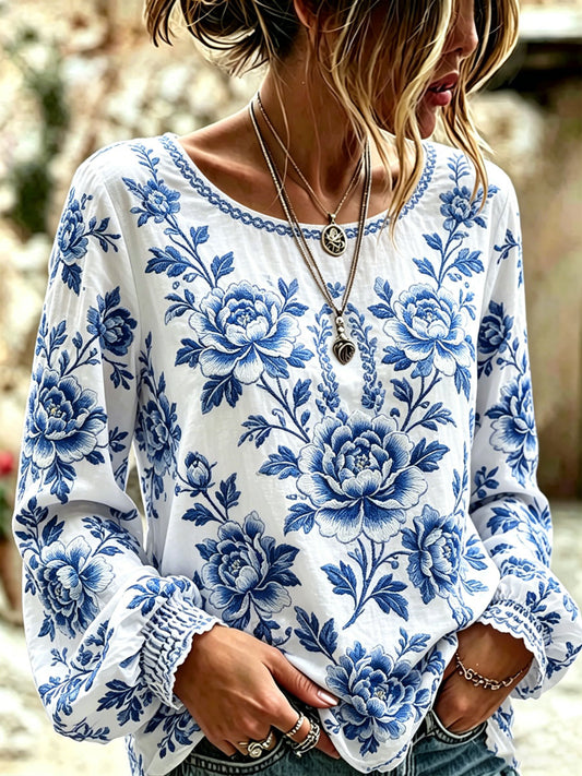 Women's Blue and White Floral Print Casual T-shirt