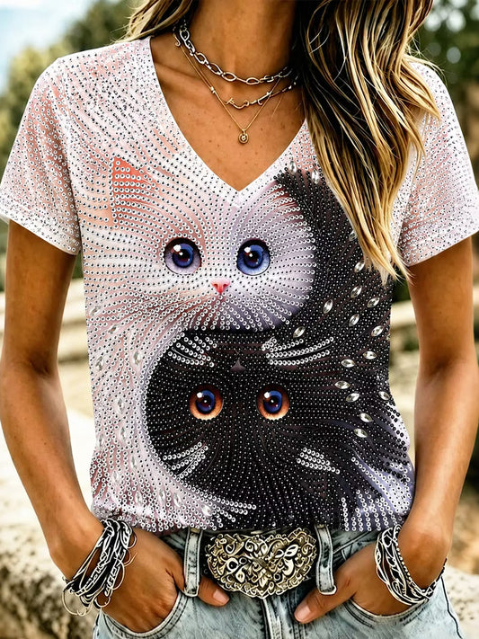 Women's Cute Cat Art Short Sleeve T-shirt
